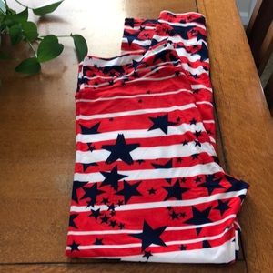 LuLaRoe TC Holiday Leggings-Never Worn!